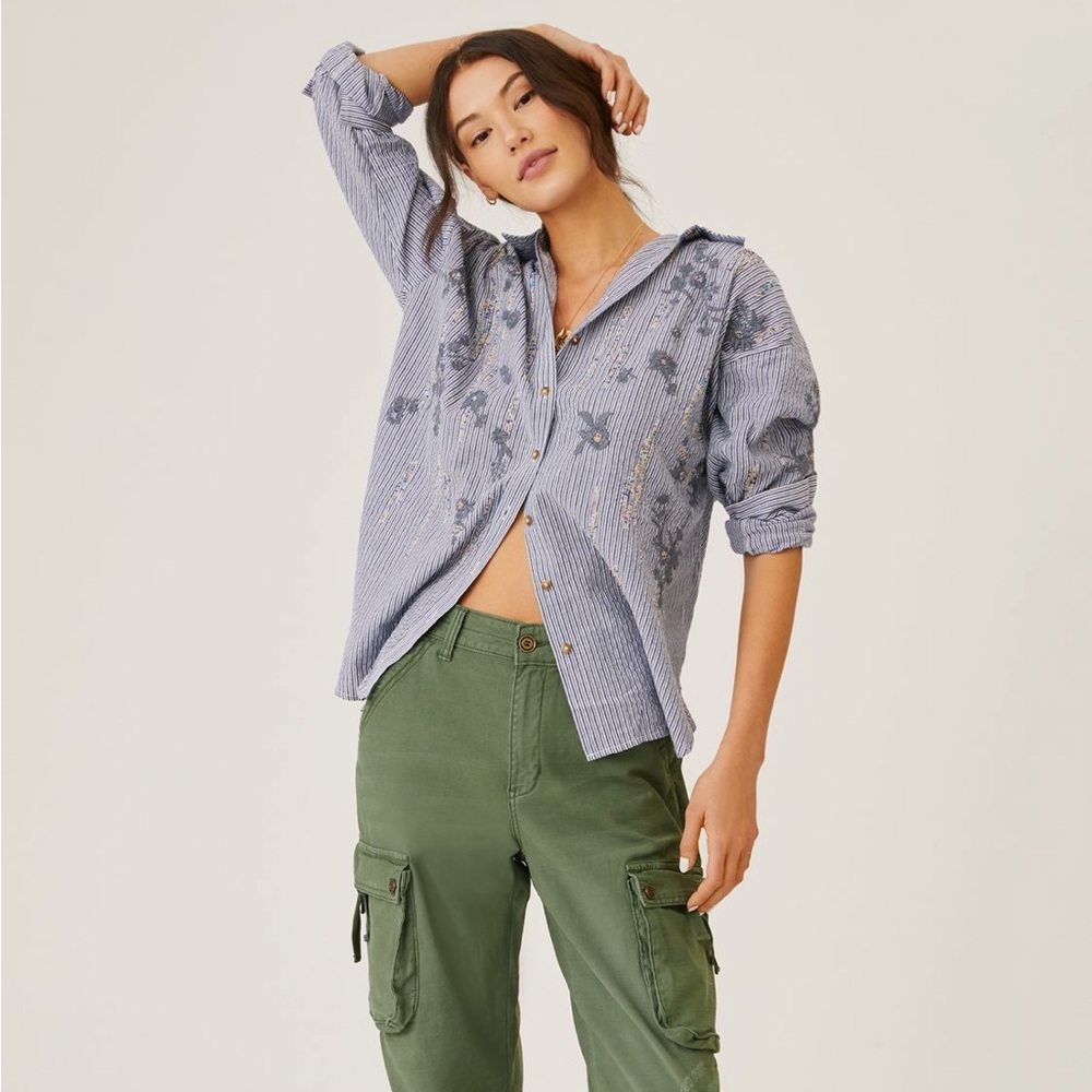 Pilcro Embroidered Button Down Shirt - Picture 3 of 9